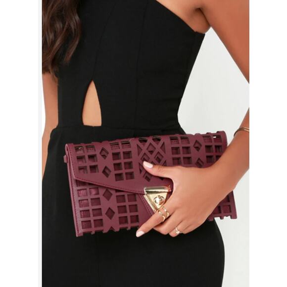 Handbags - Geo du Jour Cutout Burgundy Clutch Lulus